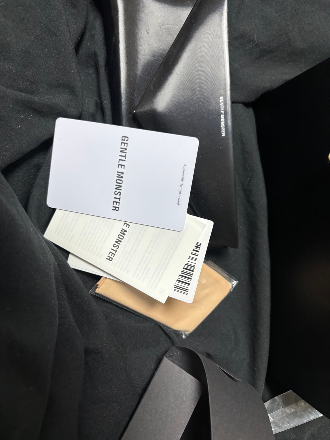 젠틀몬스터 탐부 y4 상품이미지3