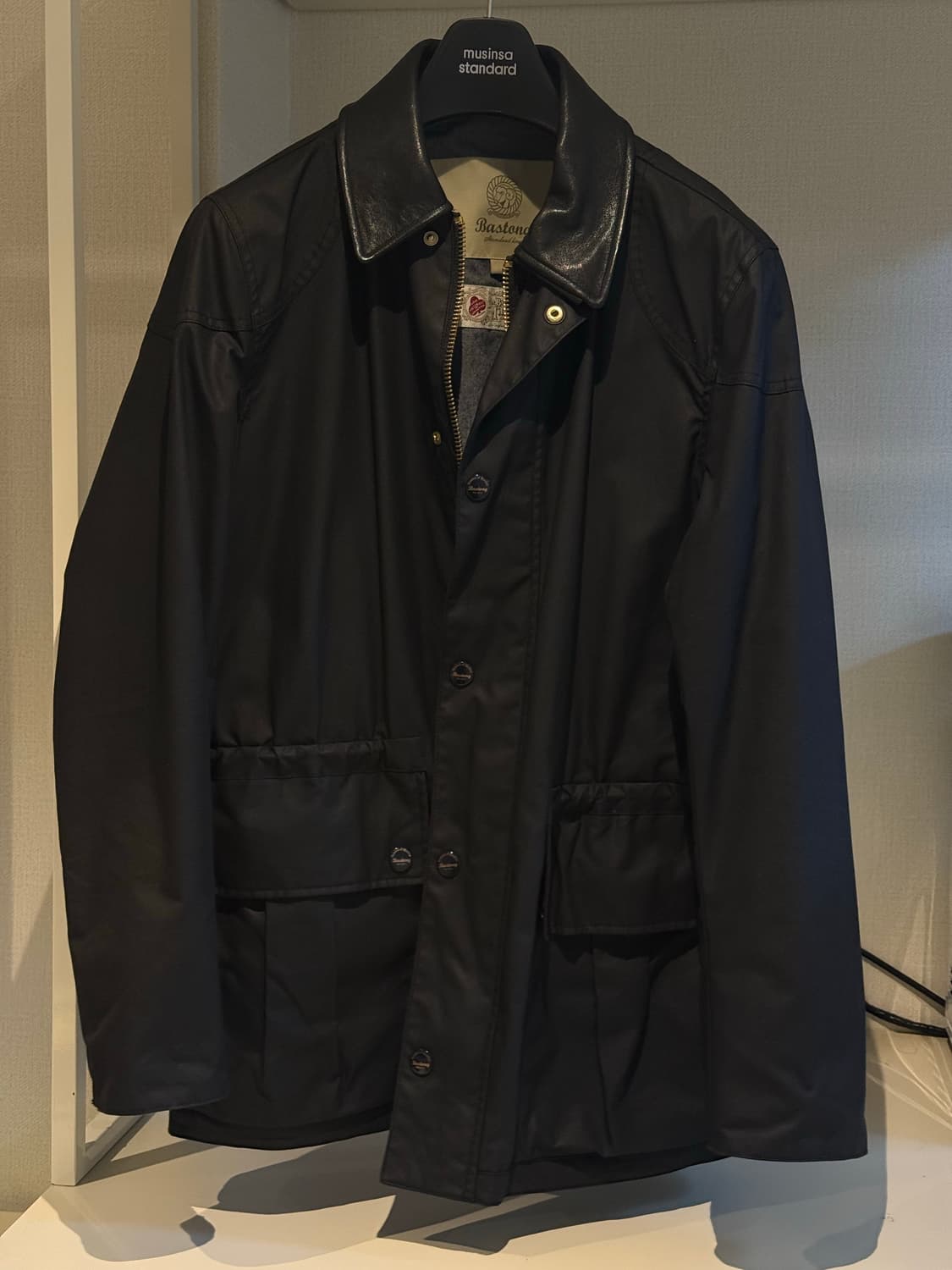 바스통 001 M 블랙 상품이미지1