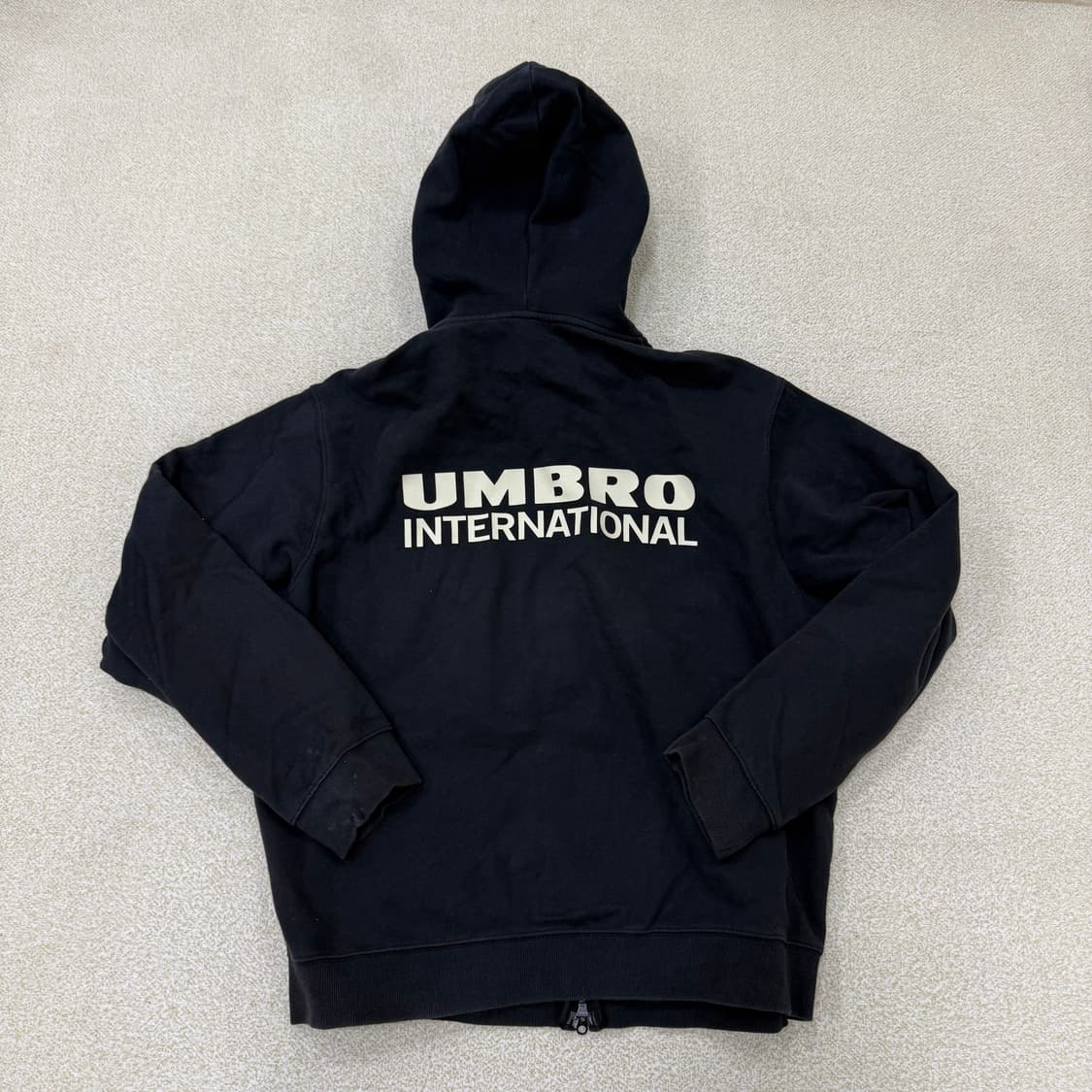 100 엄브로 빅로고 후드집업 0129T1 상품이미지2