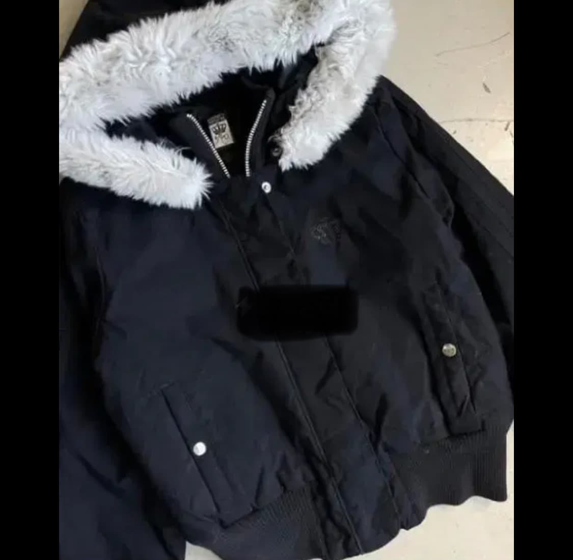 아디다스 갸루 왕관 숏패딩 점퍼 👑 상품이미지1