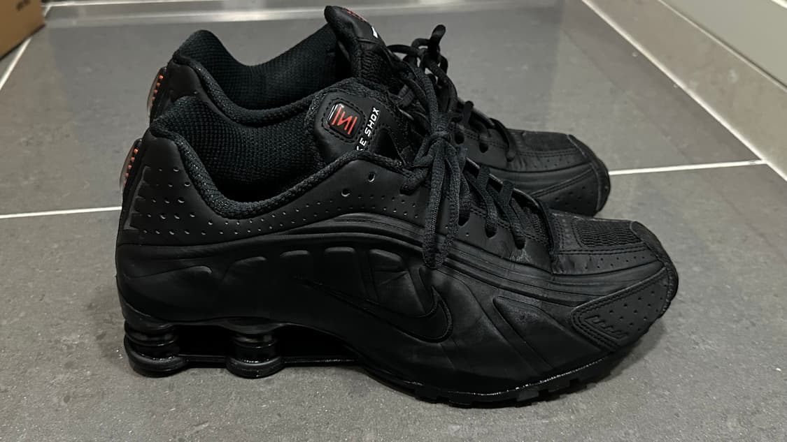 나이키 샥스 블랙 상품이미지2