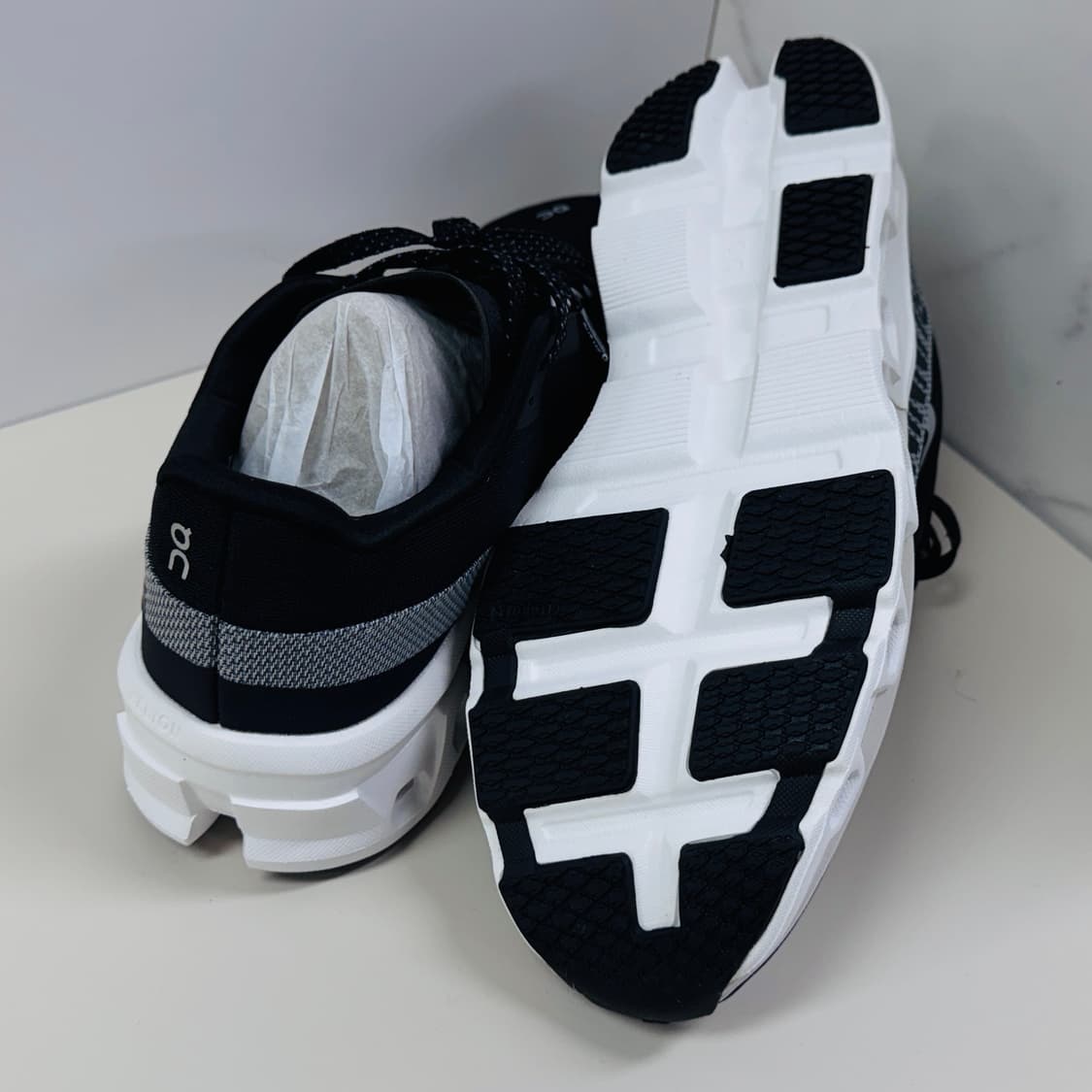 👟 온러닝 클라우드 몬스터 2 👟 상품이미지3