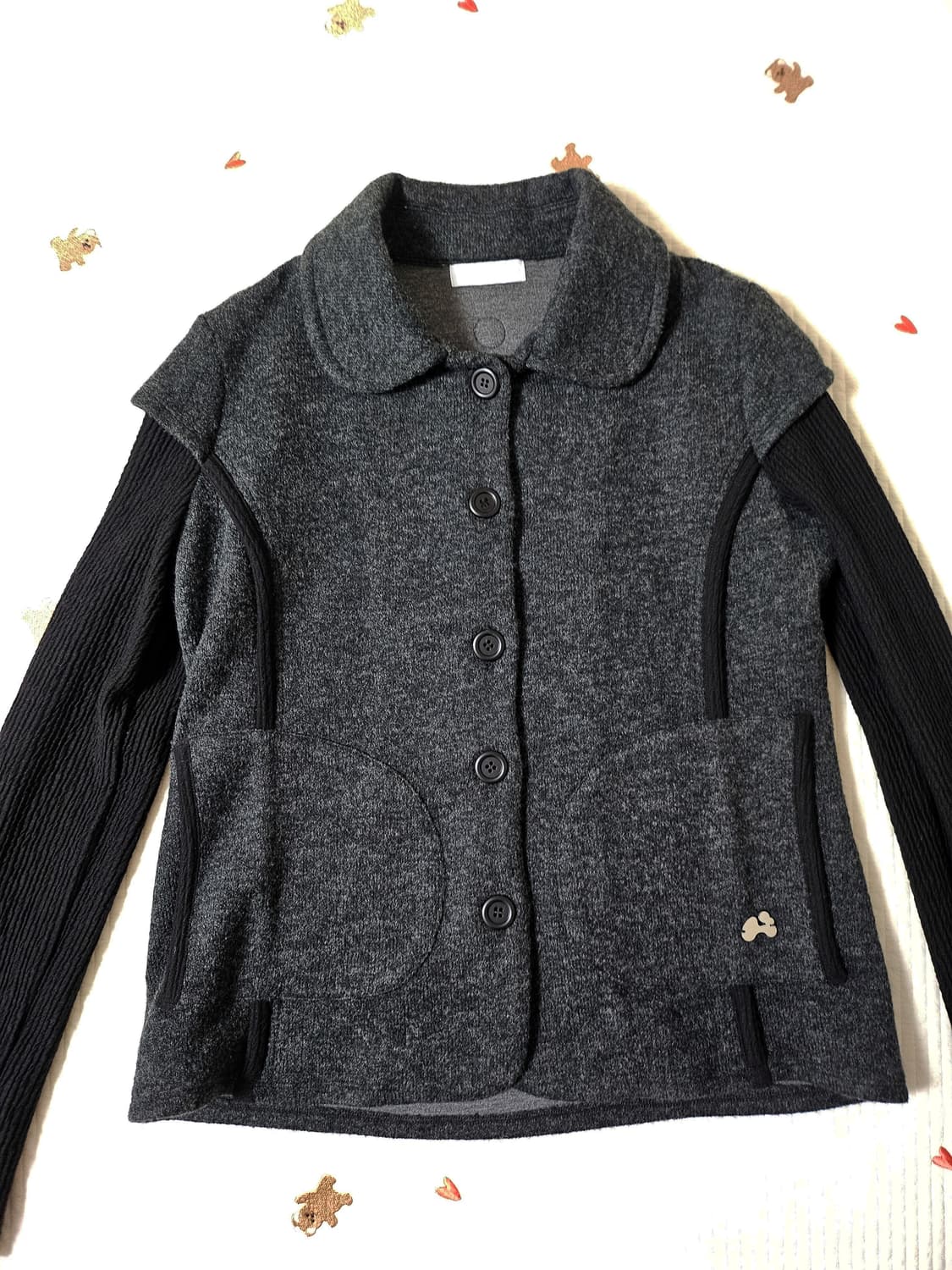 허그유어스킨 라운드 카라 니트 자켓 (차콜) 상품이미지4