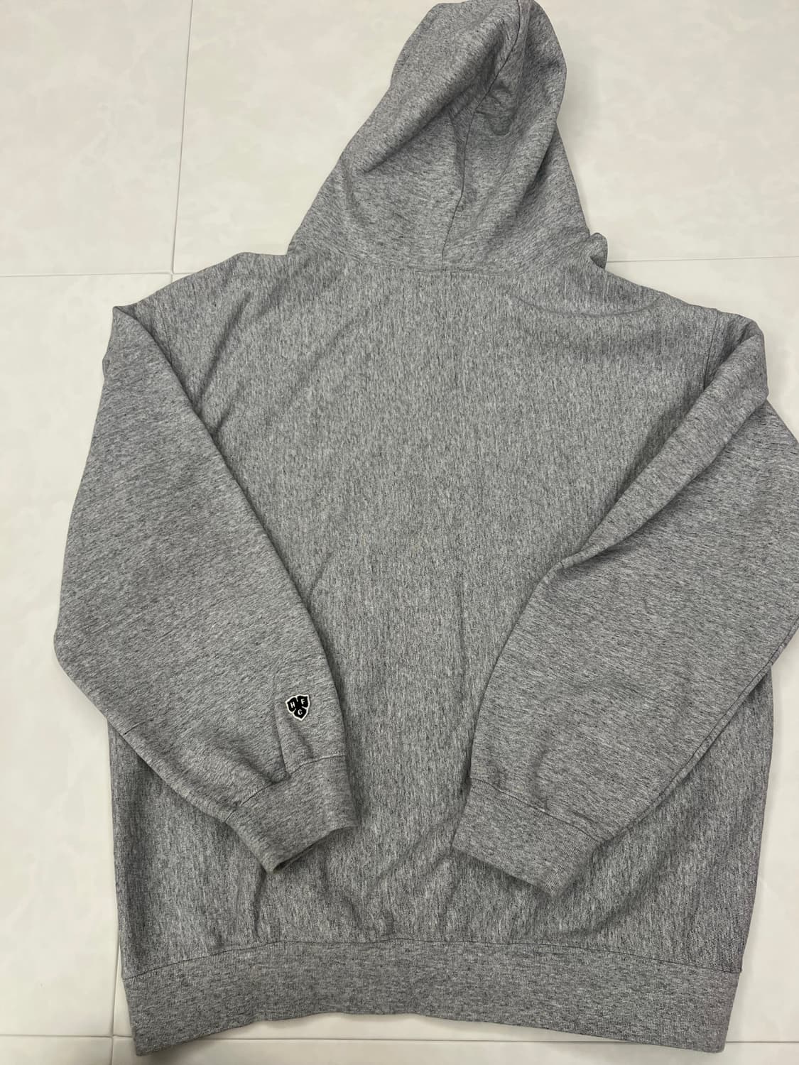 헤리티지플로스 후드티 그레이 M사이즈 판매합니다. 상품이미지2