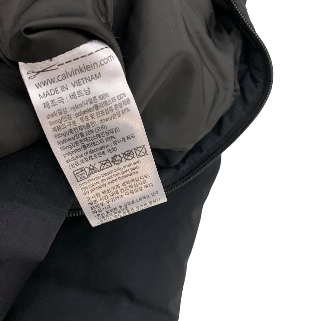 캘빈클라인 블랙 덕다운 점퍼 상품이미지4