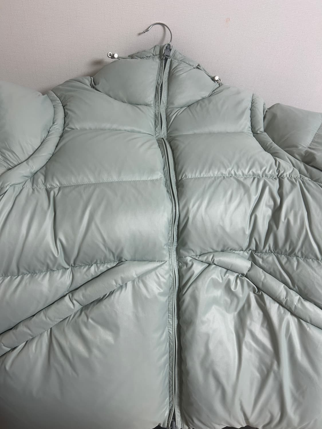 더바이닐하우스 리버시블 패딩 상품이미지3