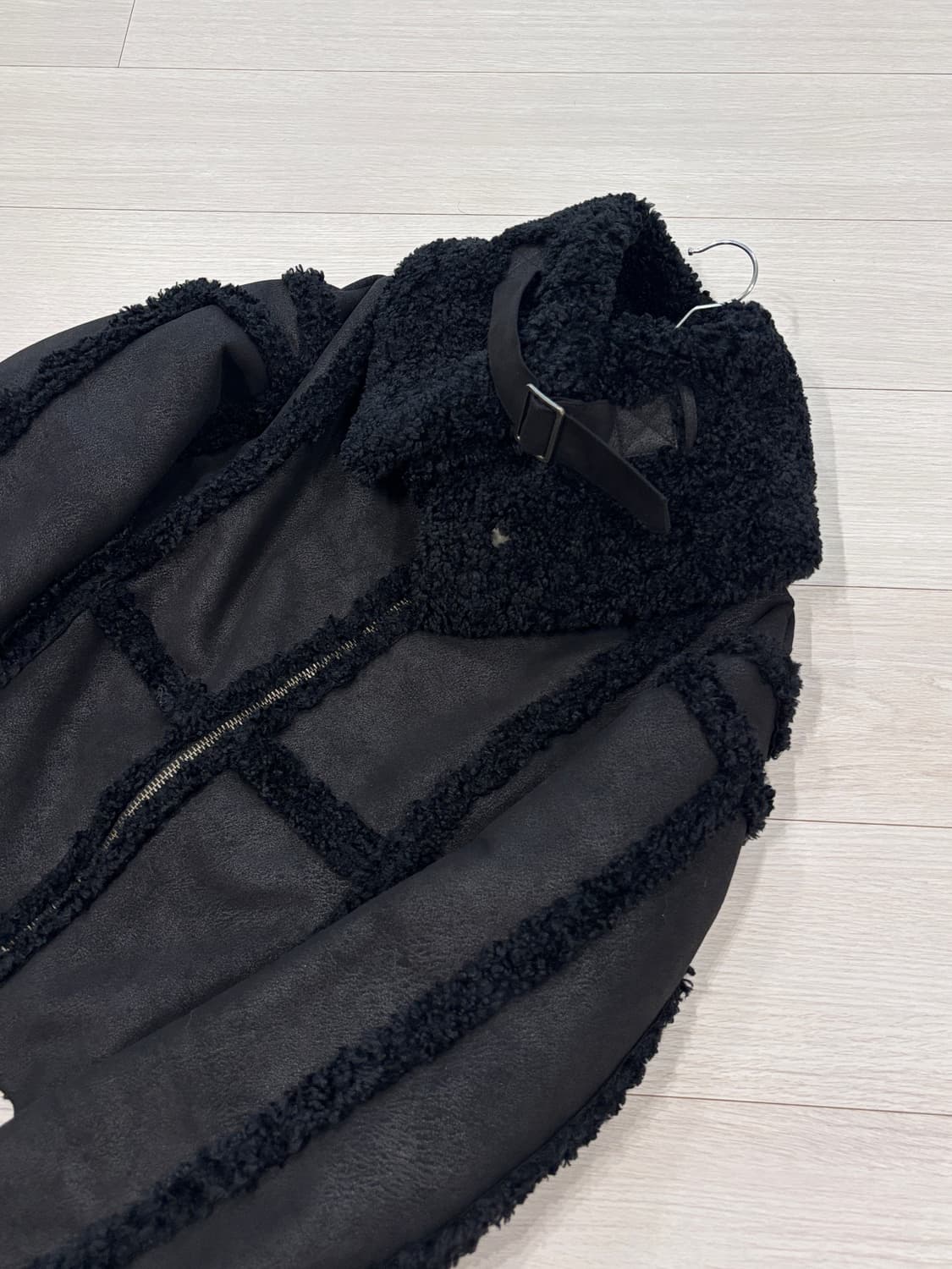 퍼버즈 무스탕 자켓 상품이미지6