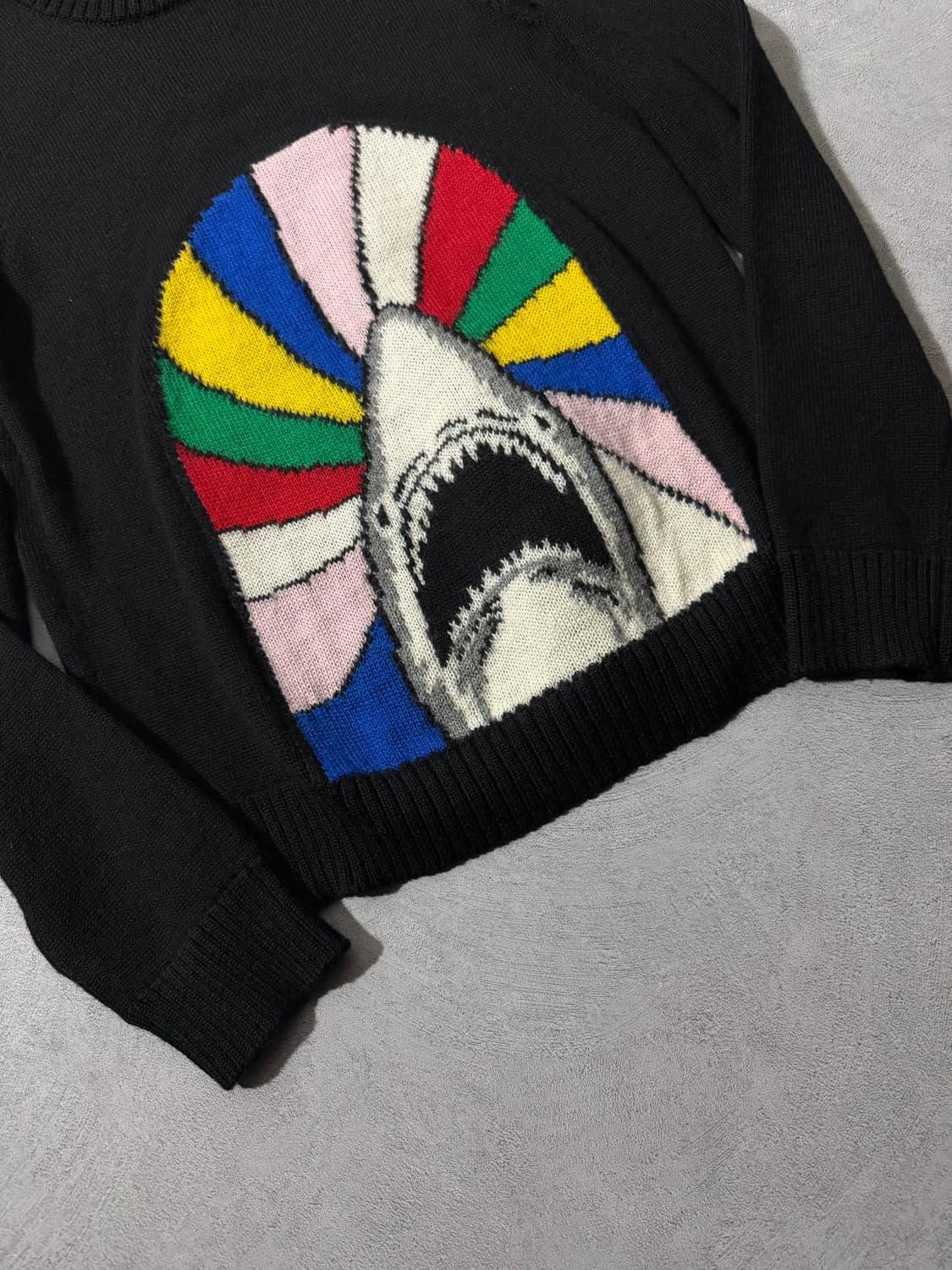 17SS 생로랑 스윗 드림 샤크 울 니트 상품이미지3