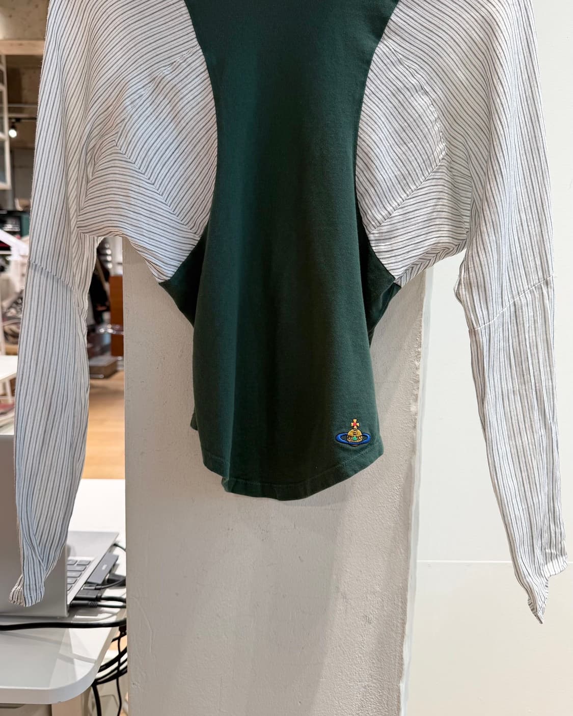 비비안 웨스트우드 그린 스트라이프 롱슬리브  상품이미지6