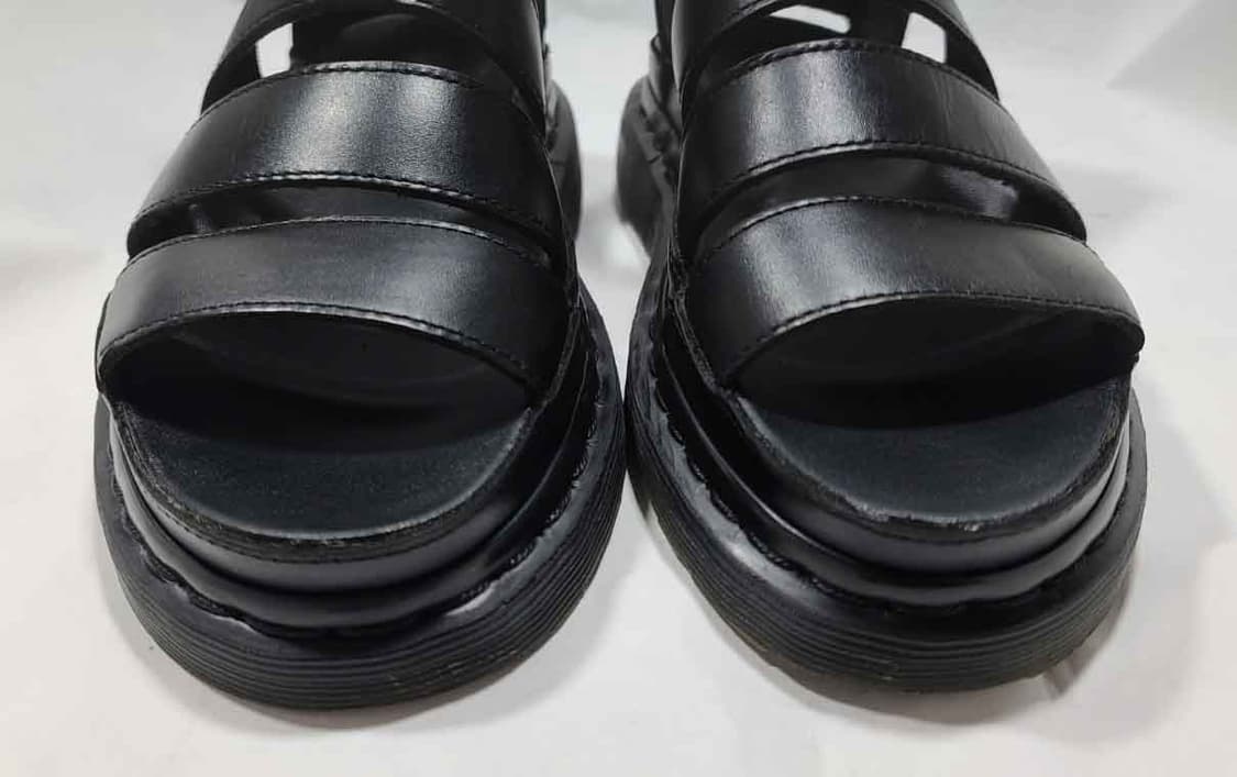 닥터마틴 가죽샌들 UK4사이즈(230~235) 상품이미지2