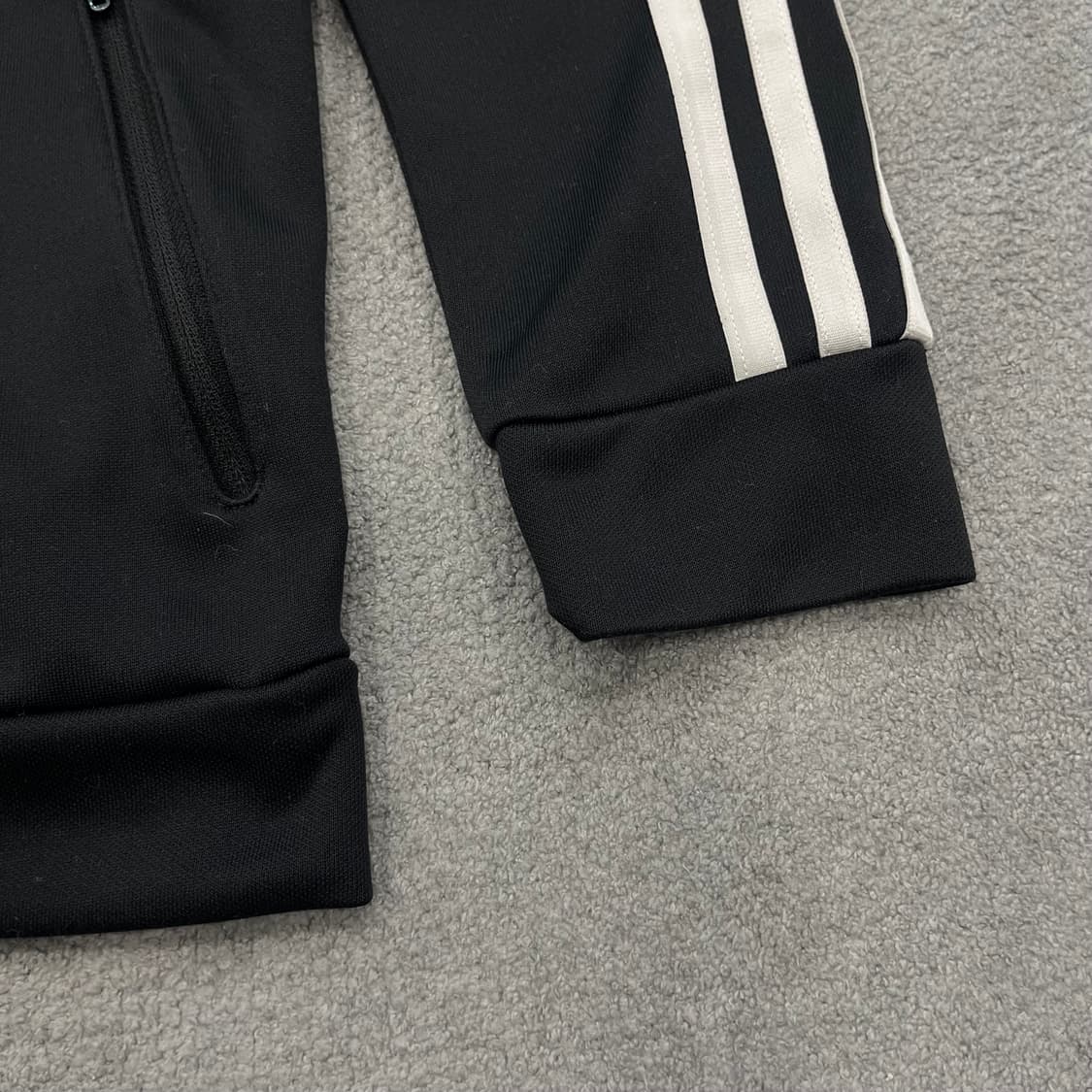 아디다스 삼선 블랙 트랙탑 상품이미지4
