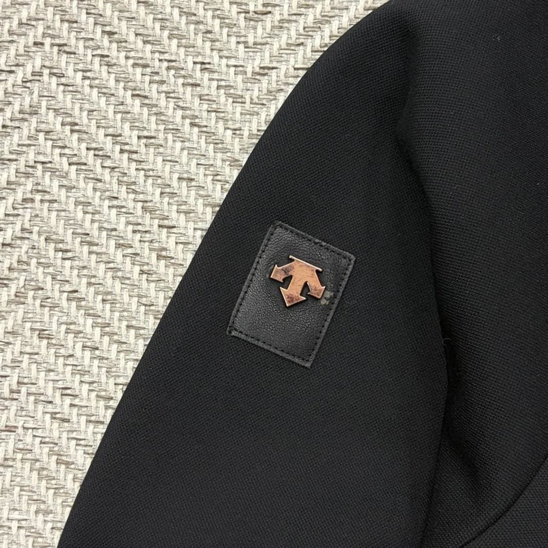 데상트 베이직 맨투맨 v2412 상품이미지6