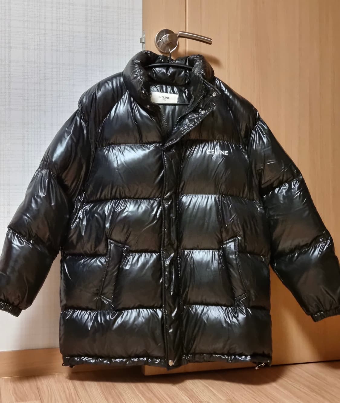 셀린느 백로고 패딩 상품이미지2