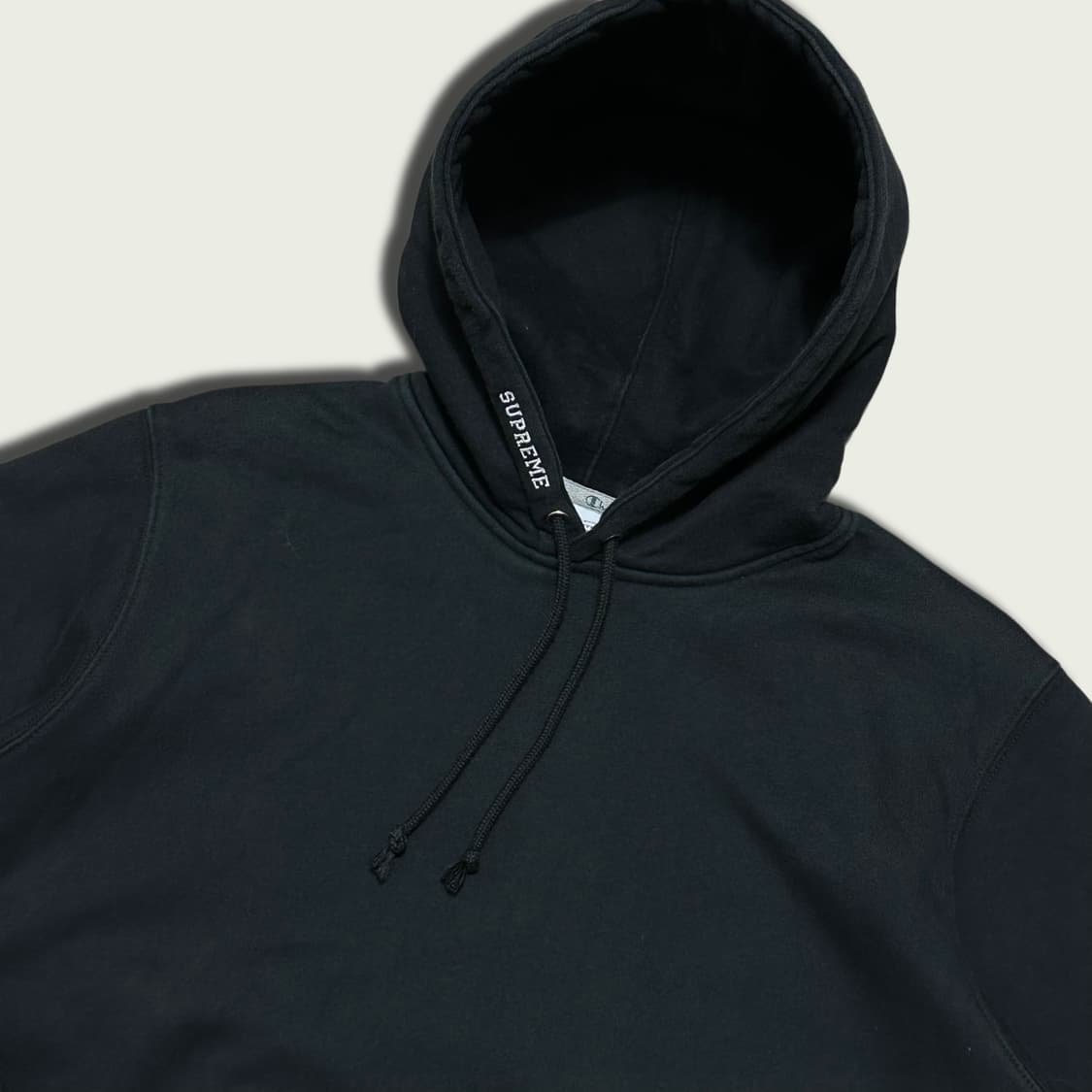 슈프림 x 챔피온 아치 스펠로고 후드티 상품이미지3