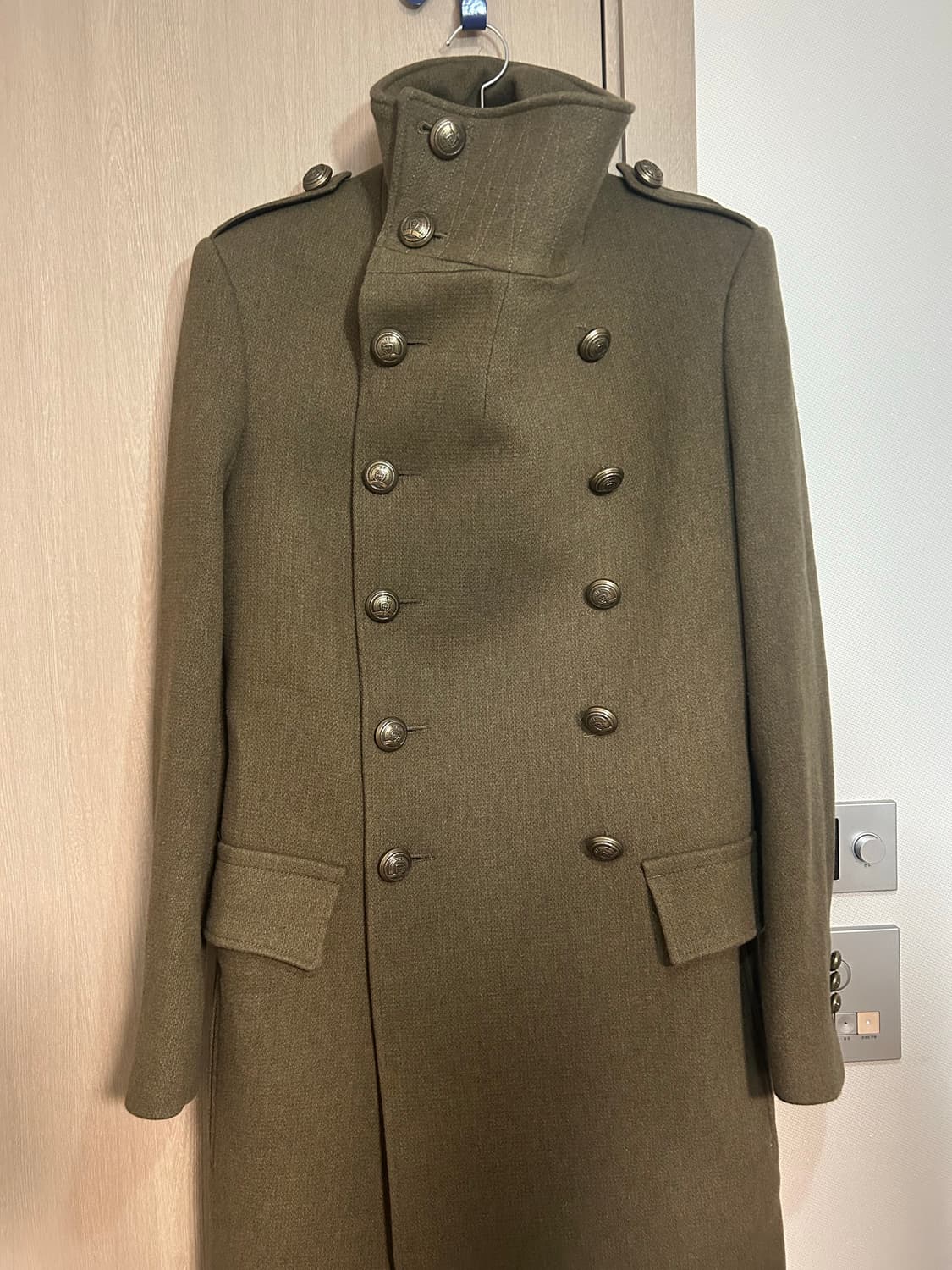 발망(Balmain) x h&m 밀리터리 코트 46 상품이미지4