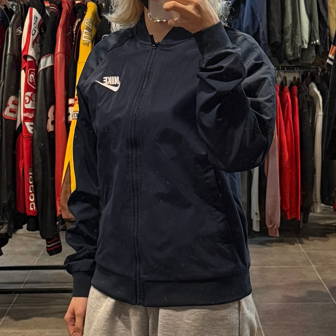 [NO.9]나이키 빅로고 봄버 자켓 상품이미지4