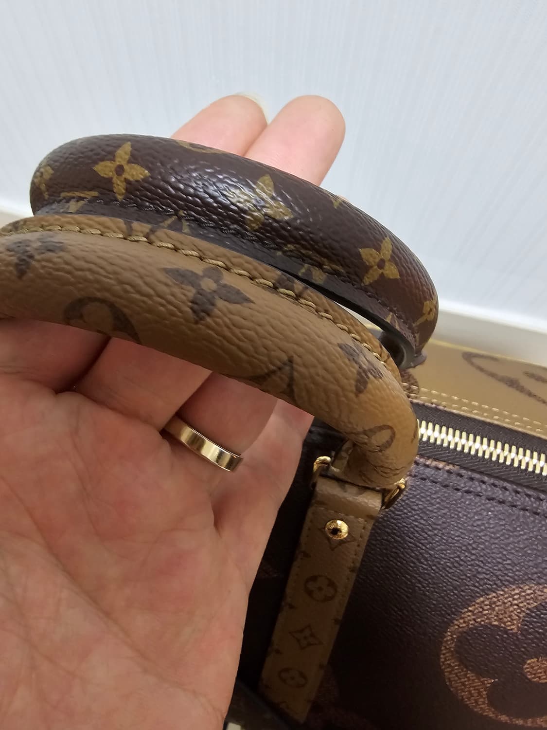 루이비통 리버스 자이언트 모노그램 키폴45 25Fw (새상품) 상품이미지7