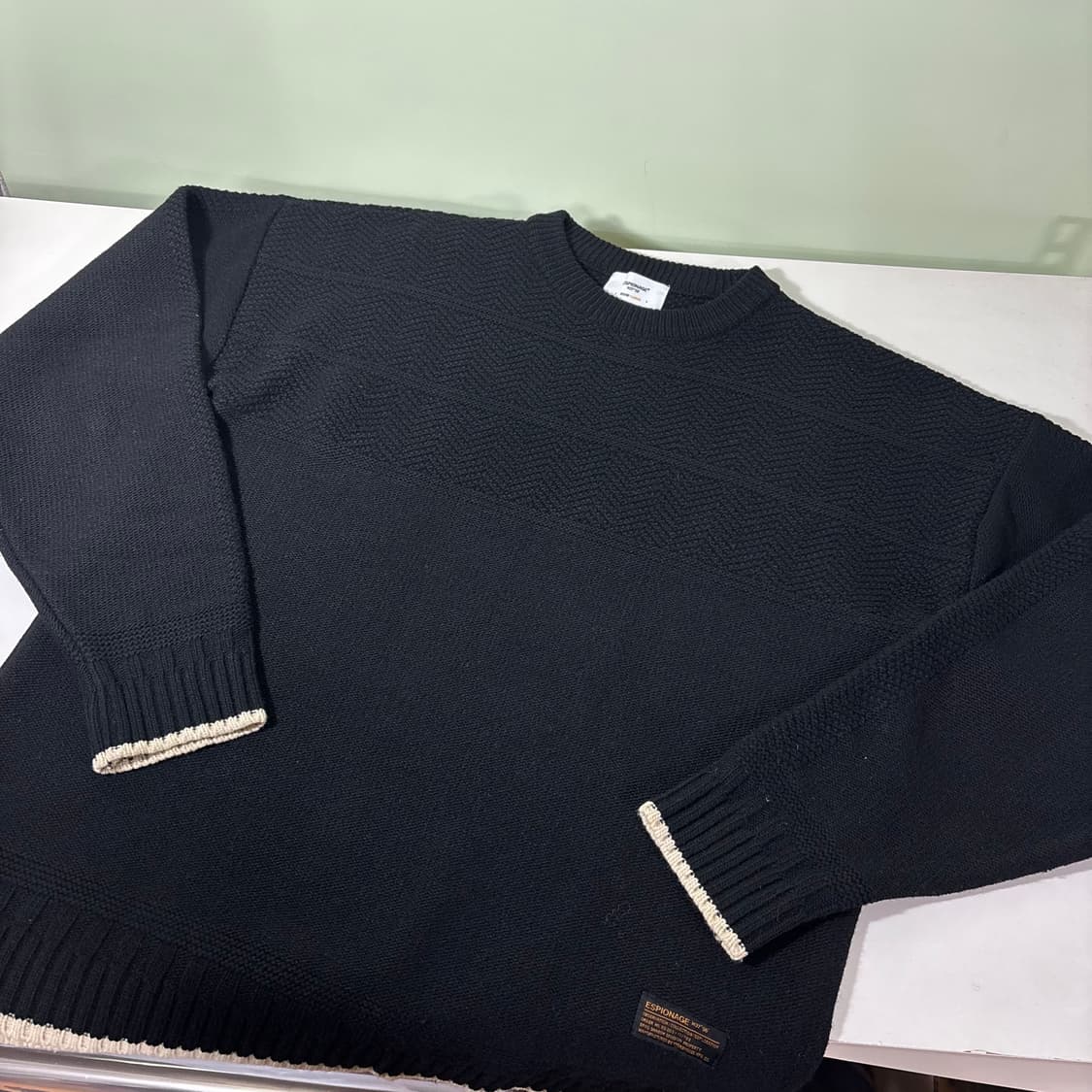 L 에스피오나지 블랙 루즈핏 메리노울 케이블니트 상품이미지2