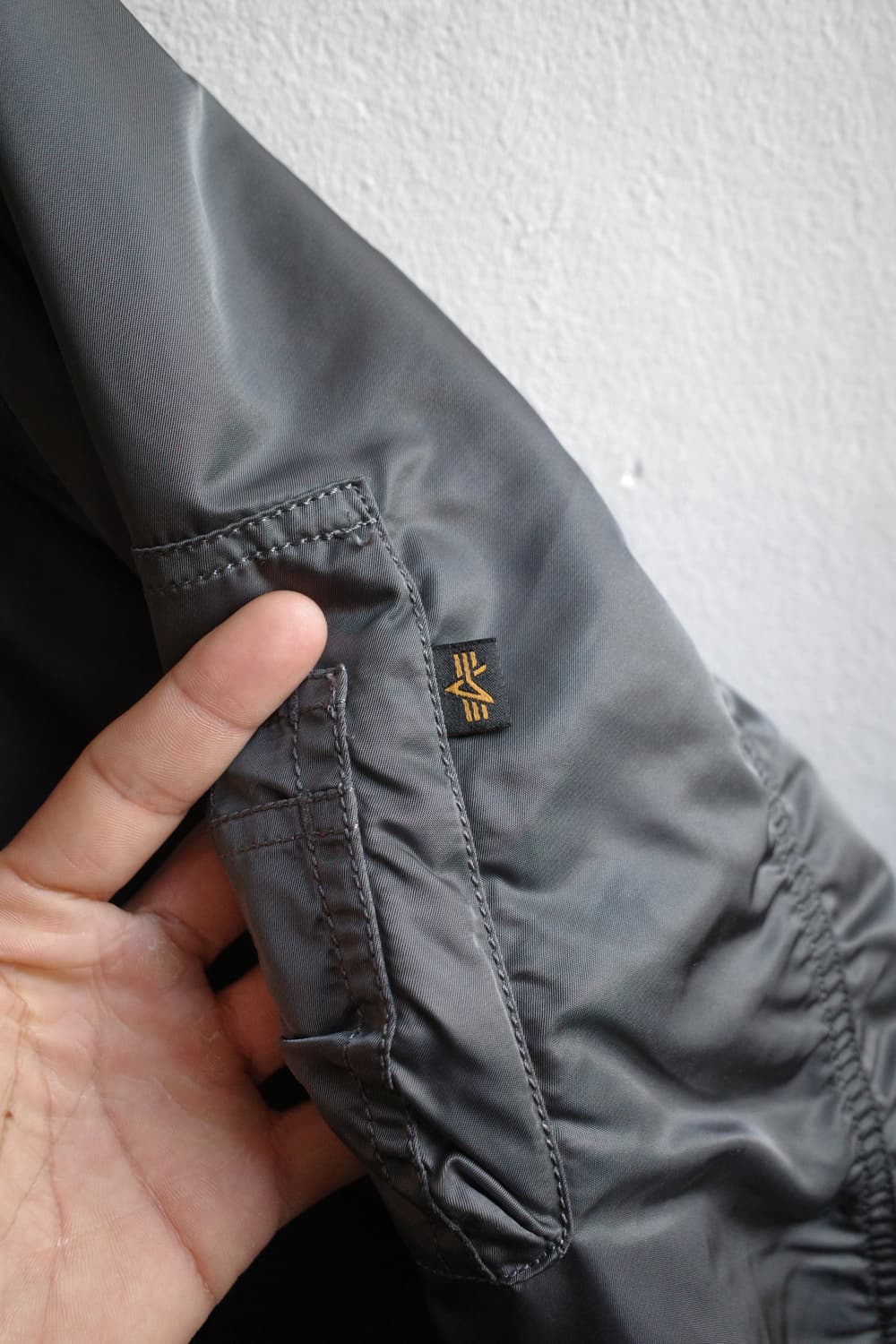 알파 인더스트리 MA-1 자켓 상품이미지5