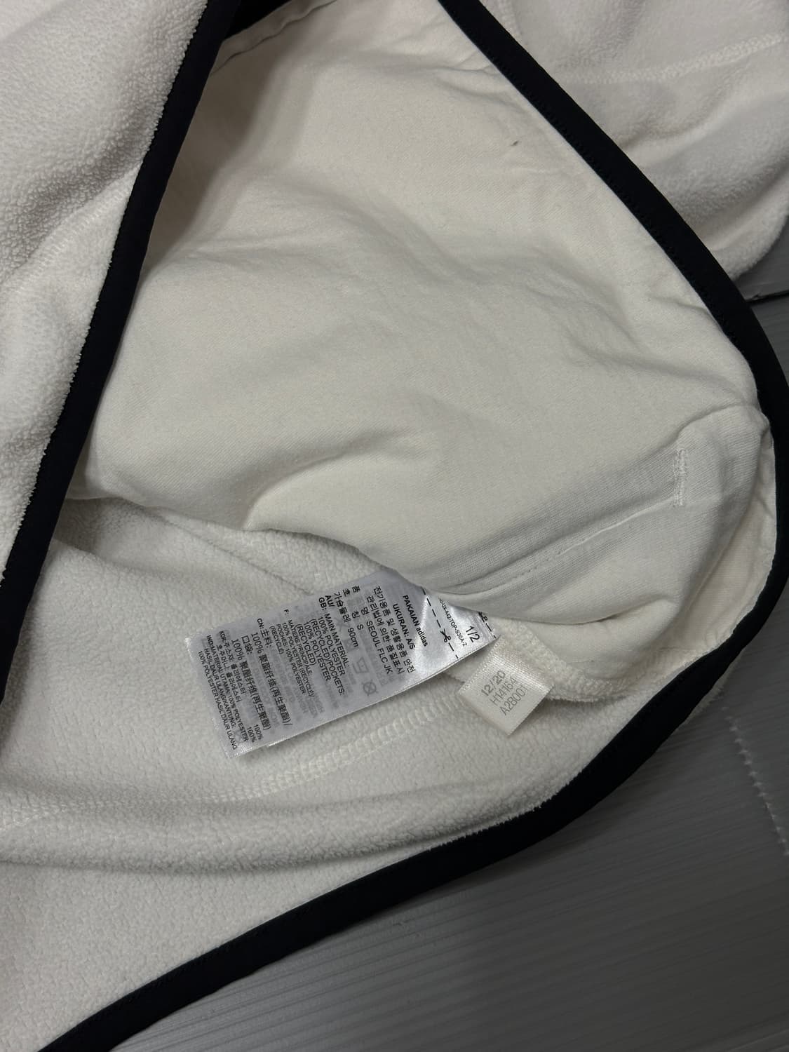 아디다스 서울 후리스 뽀글이 자켓 화이트 S 상품이미지5