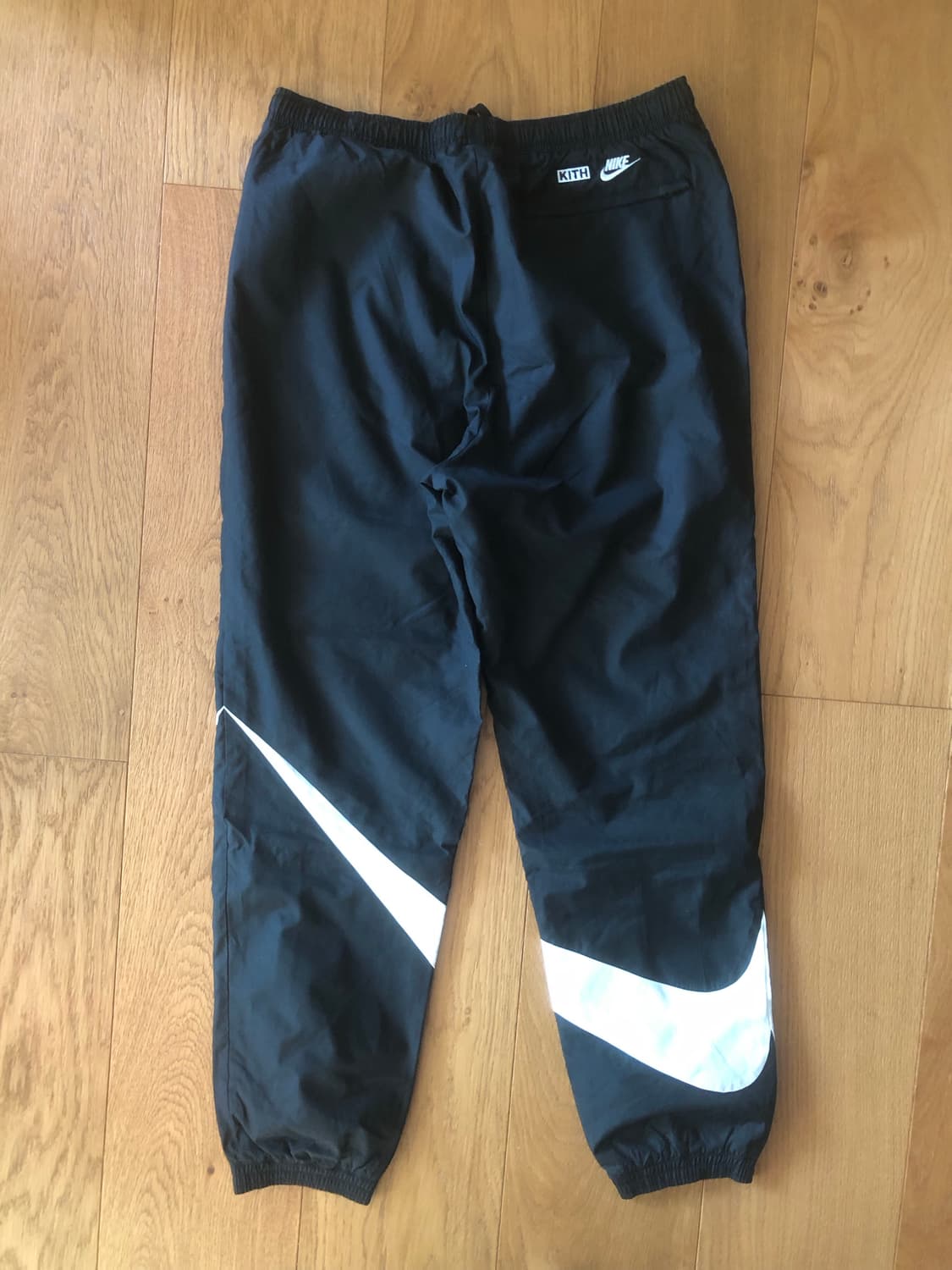 Kith Nike Big Swoosh Pants 상품이미지2