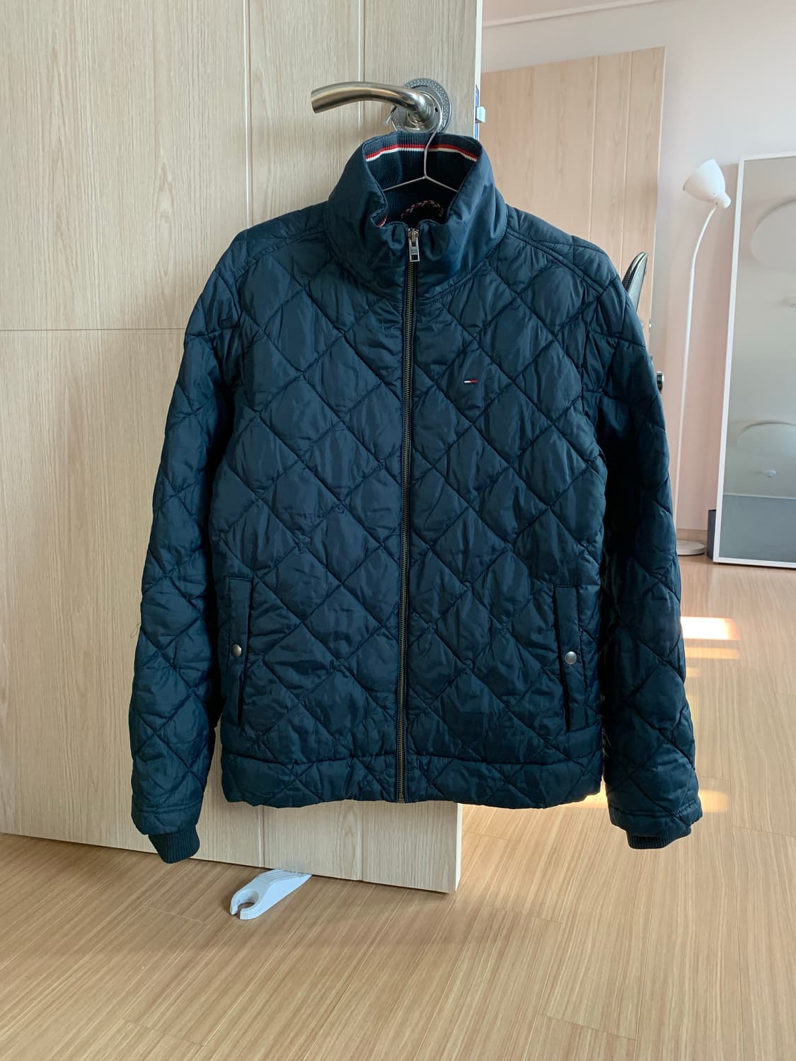 타미 퀄팅 패딩 상품이미지1
