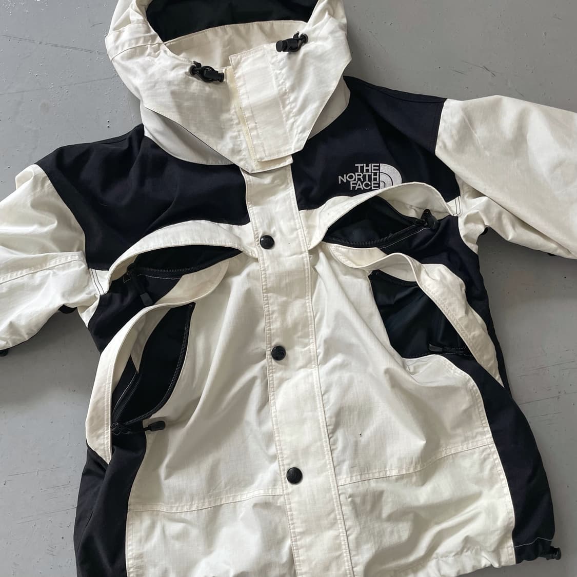2000’s  North Face Dermizax Light Jacket 상품이미지3