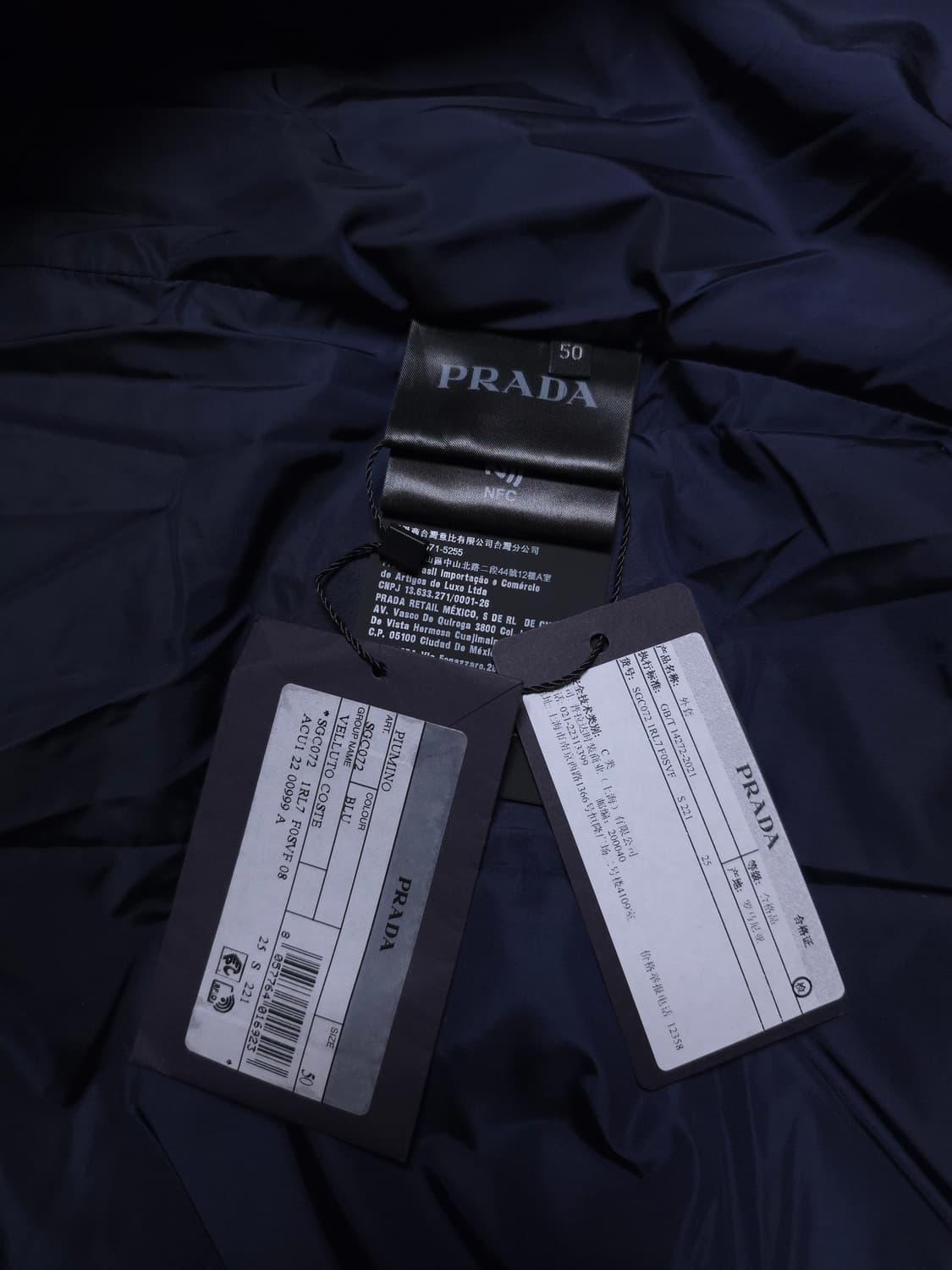 [50] 프라다 코듀로이 패딩 네이비(SGC072) 상품이미지5
