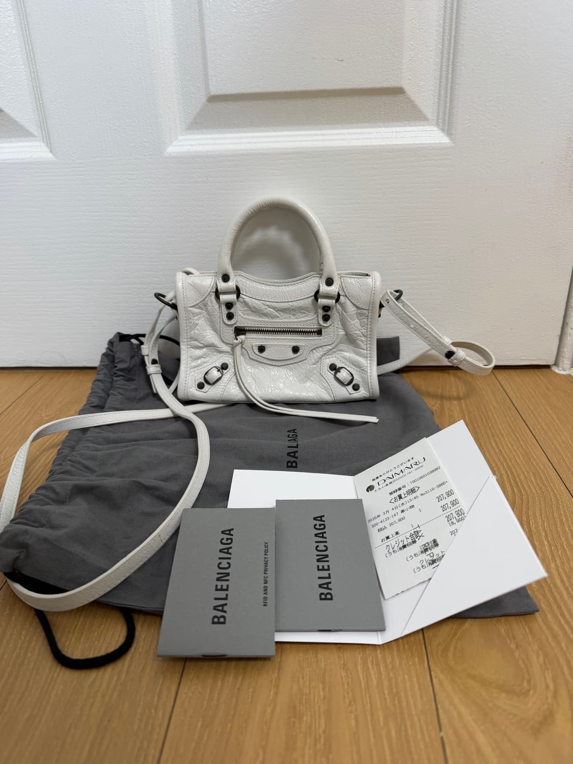 발렌시아가 르시티 백 나노 화이트 상품이미지1