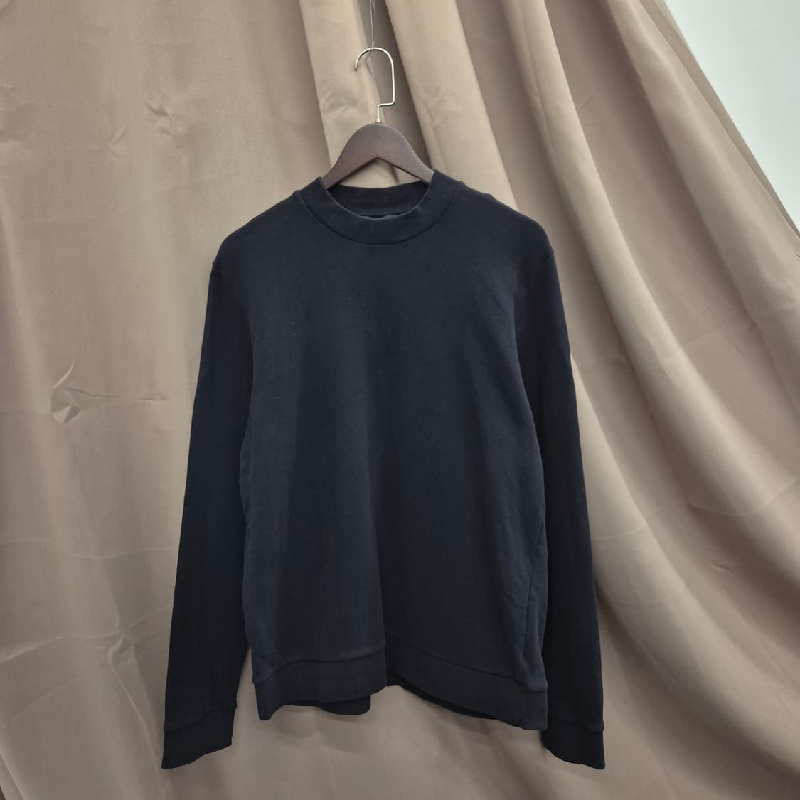 코스 맨투맨 L 상품이미지1