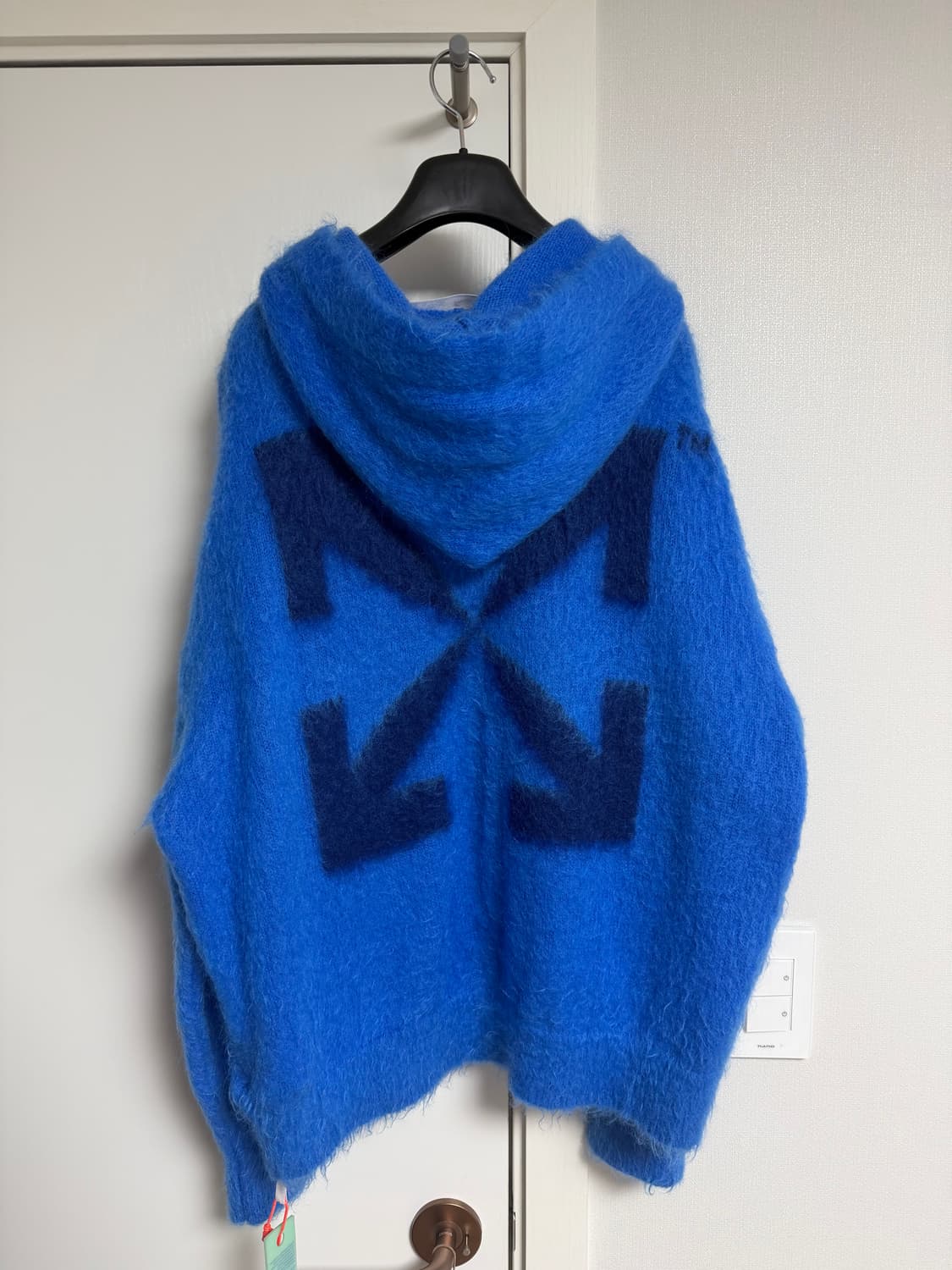 오프화이트 애로우 모헤어 후드 니트 상품이미지1