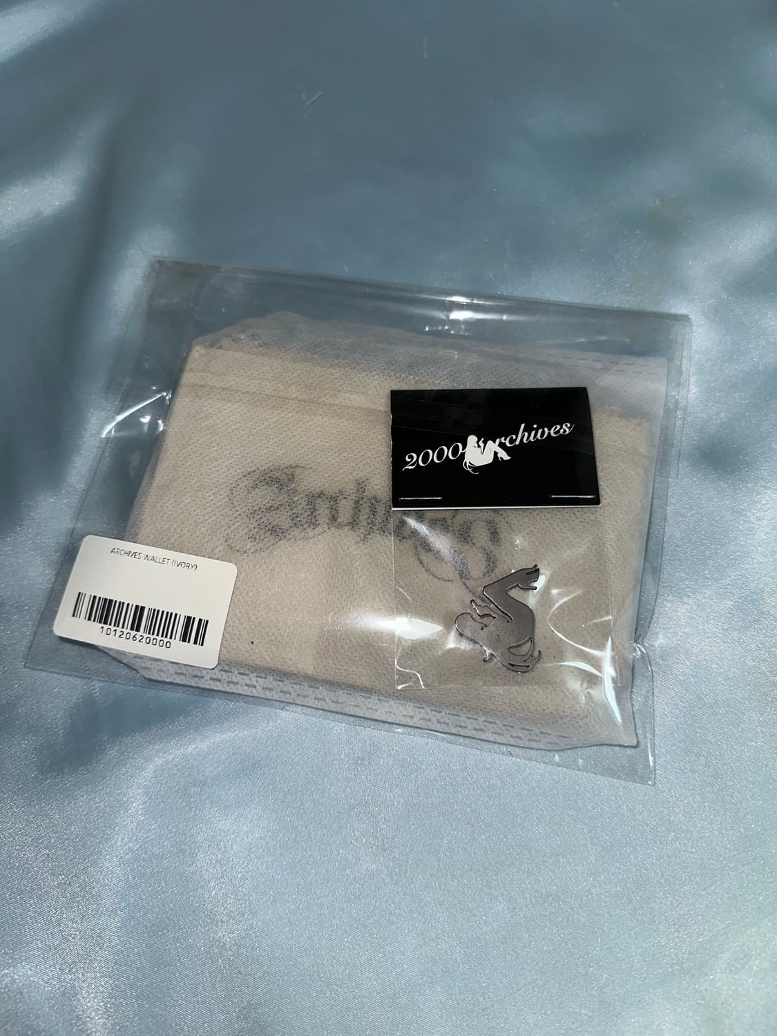 새상품) 2000아카이브 미발매 카드지갑+뱃지세트 상품이미지3