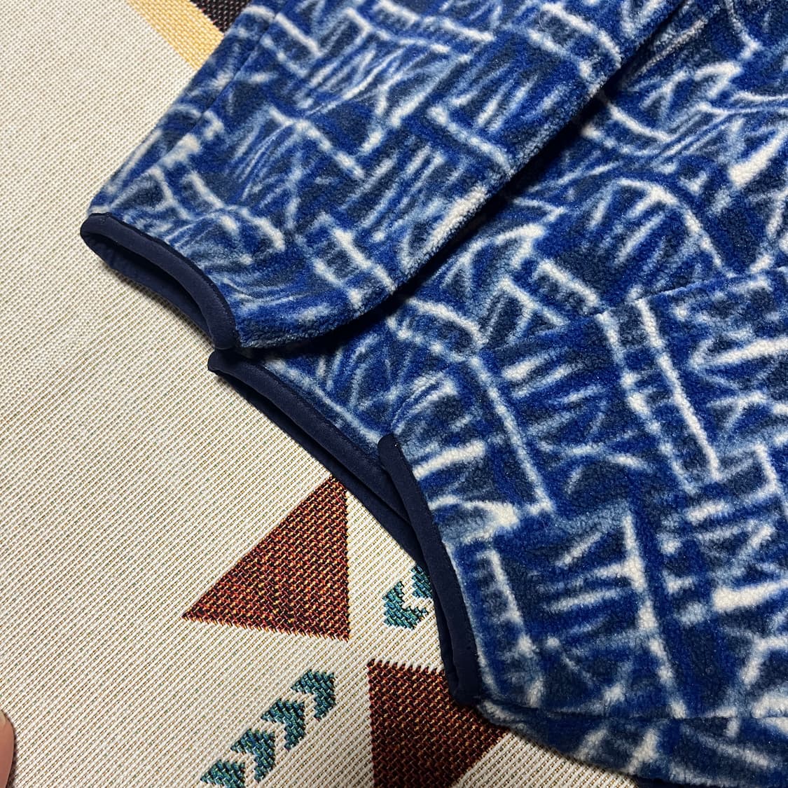 파타고니아 신칠라 패턴 스냅티 M 상품이미지3