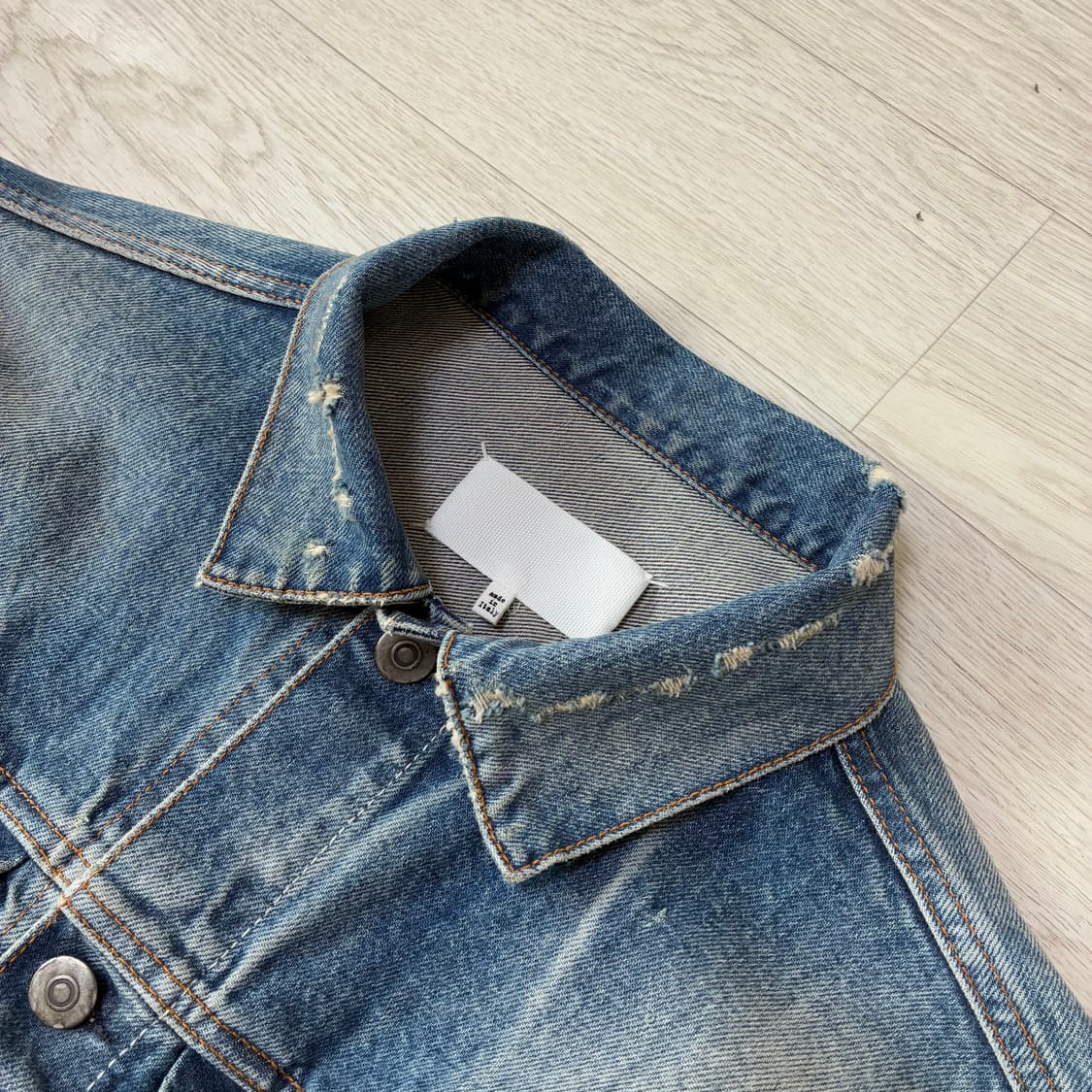 [48] 마르지엘라 디스트로이드 데님 트러커 상품이미지3