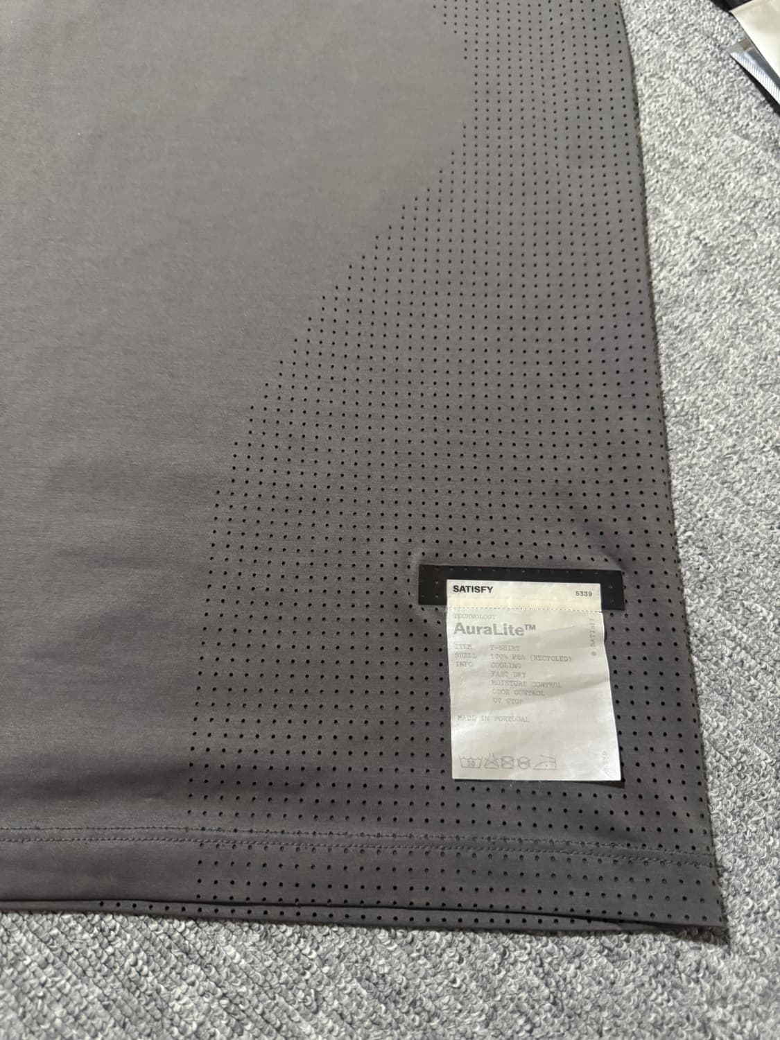 L) 새티스파이 오라라이트 티셔츠 그라파이트 상품이미지7