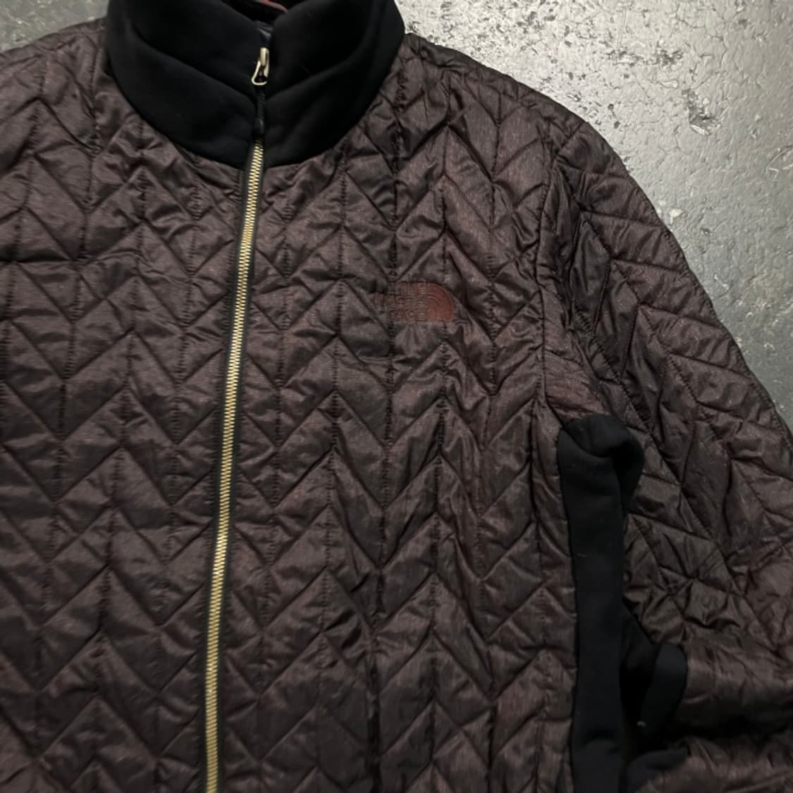 100 노스페이스 브이모션 방풍 패딩 상품이미지2