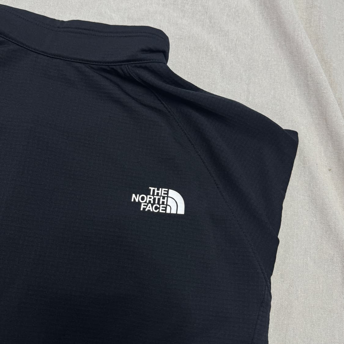 노스페이스 해외판 와플 사이드로고 반집업 XL 상품이미지4