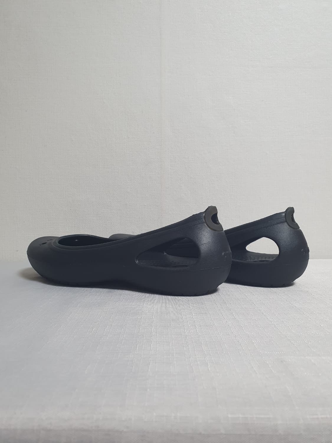 240mm 크록스 카디 플랫 블랙 W7 여성 플랫슈즈 상품이미지5