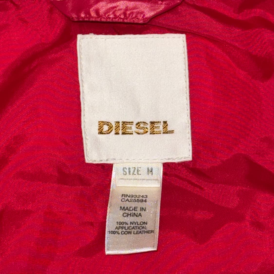 디젤 DIESEL 패딩 레드 상품이미지5