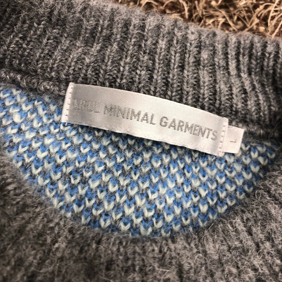 라이풀 울 물결 패턴 니트 상품이미지5