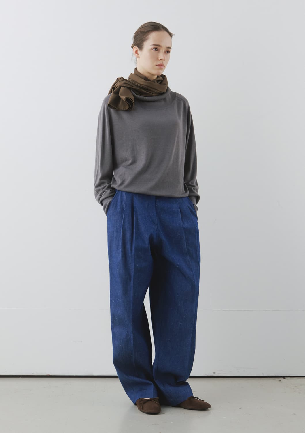 문달 Isar Knit in Charcoal 상품이미지2
