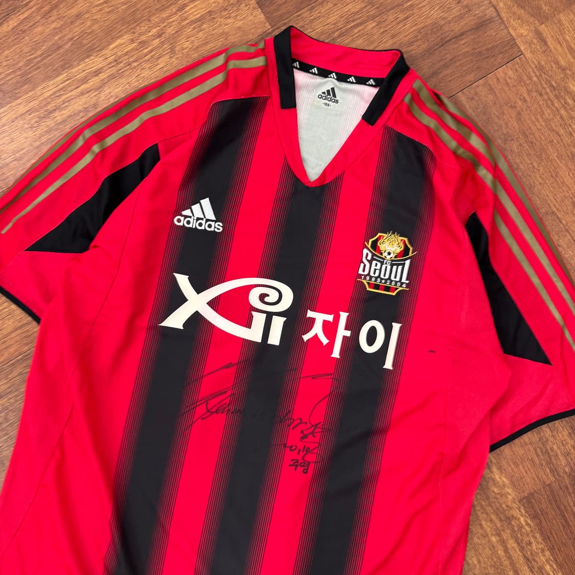 105 아디다스 FC서울 05-06시즌 박주영 싸인 유니폼  상품이미지3