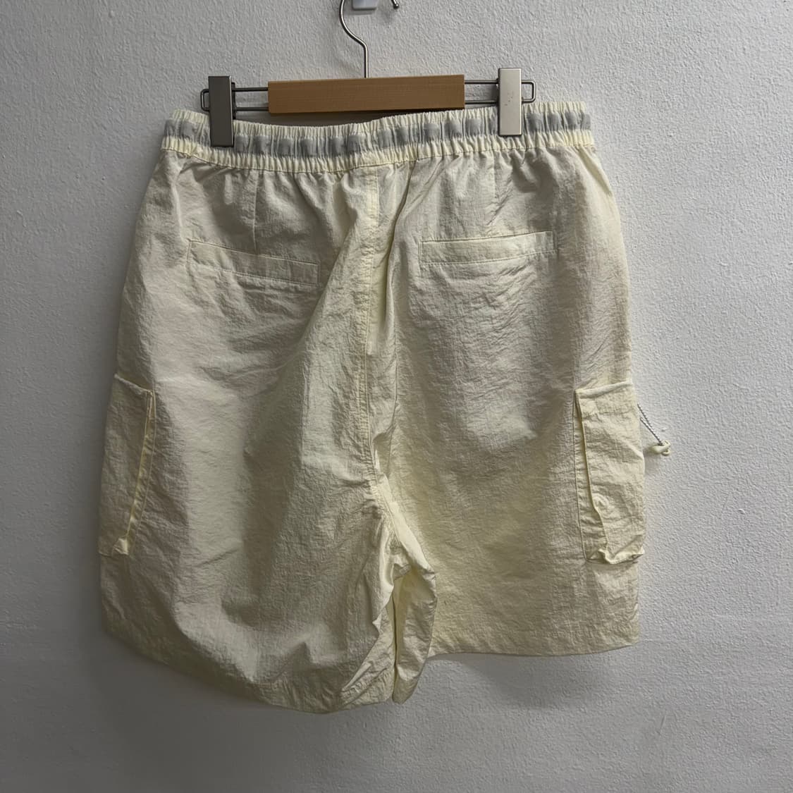 트레블 크림 나일론 반바지 L 상품이미지3