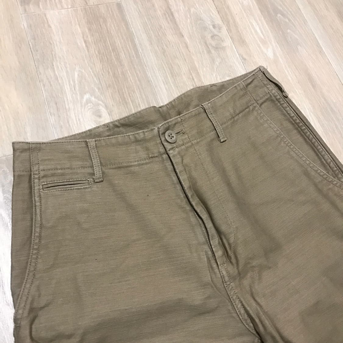 무탠다드 백사틴 오피서 팬츠 29사이즈 샌드 베이지 상품이미지5