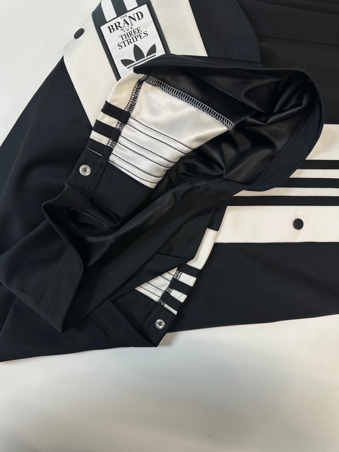 아디다스 버튼 트랙 와이드 팬츠 (27/28) 상품이미지6