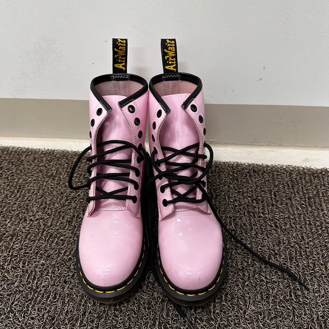 닥터마틴 여성 페이턴트 워커 부츠 핑크 UK 4(230) 상품이미지1