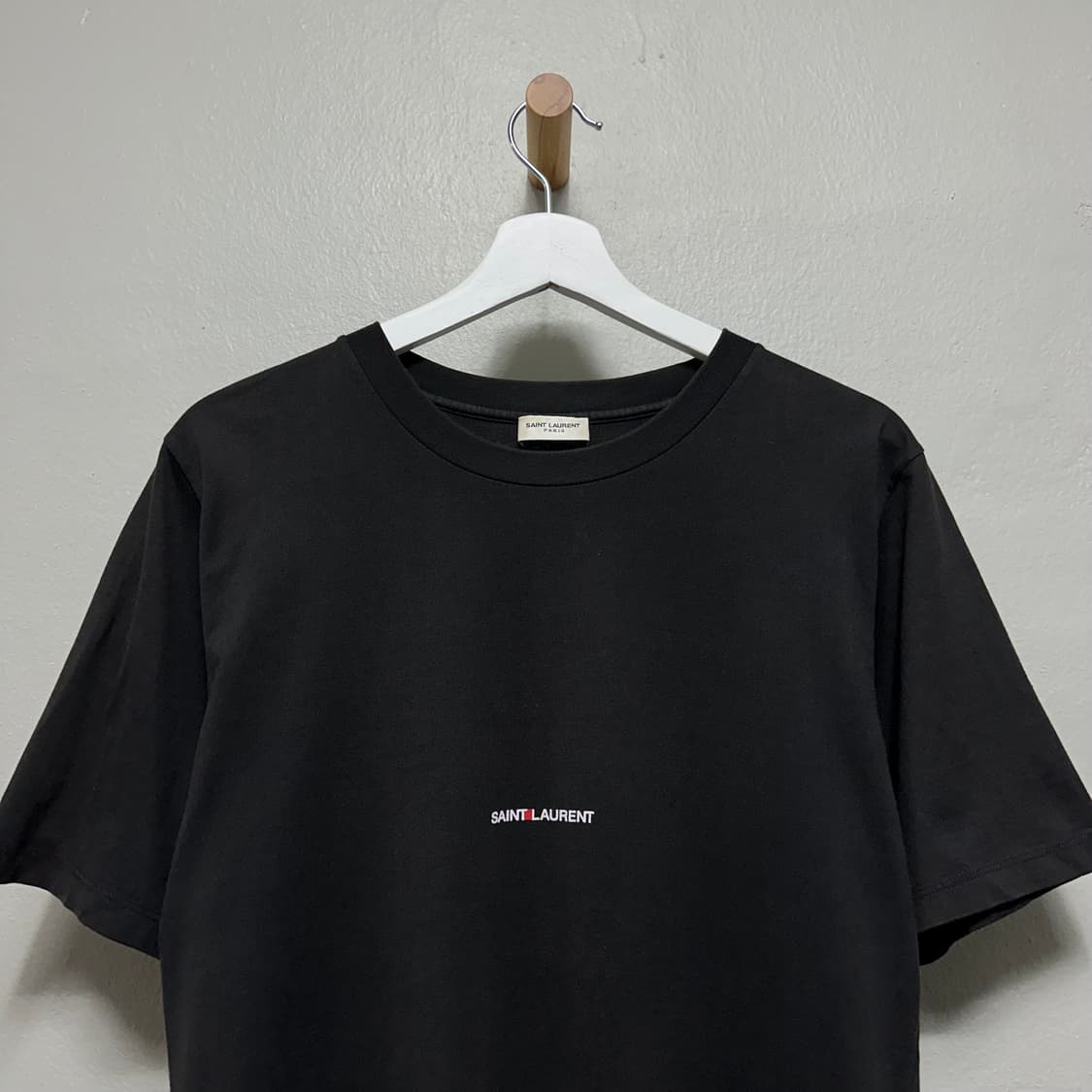 생로랑 로고 프린팅 티셔츠 상품이미지2