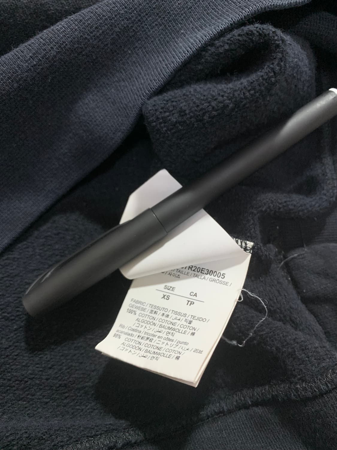 오프화이트 블랙 맨투맨 상품이미지7