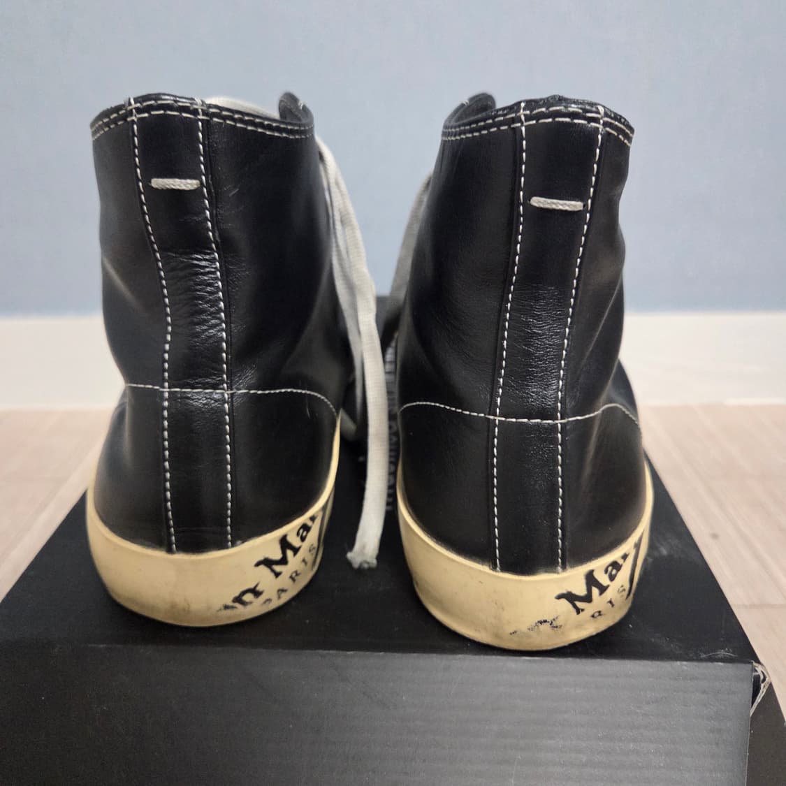 마르지엘라 타비 스니커즈 레더 상품이미지3