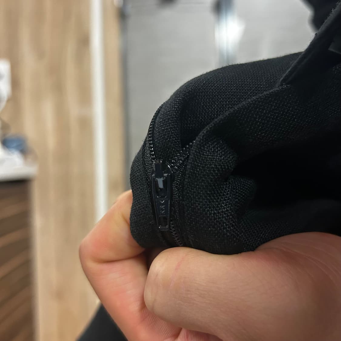 폴로 블랙 린넨 투턱 슬랙스 36/36 상품이미지5